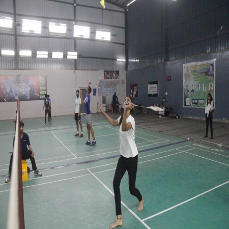 Badminton